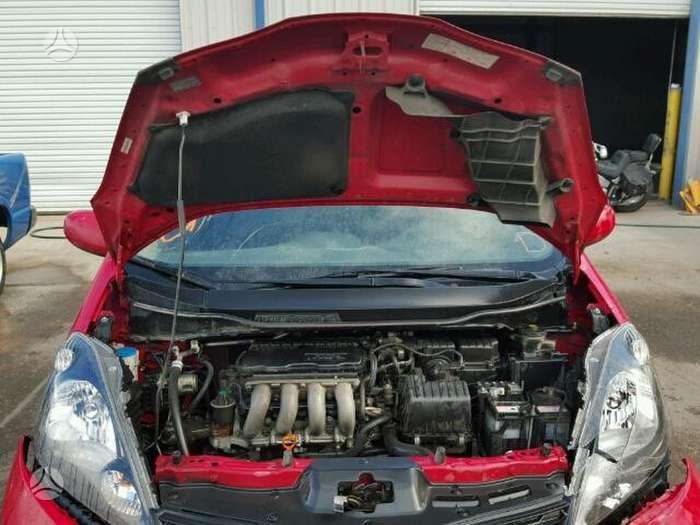 Honda FIT rezerves daļās