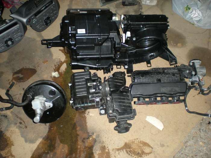 Honda FIT dalimis