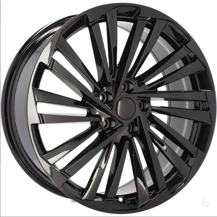 Skoda EU-FBX261 Black, легкосплавные , R18