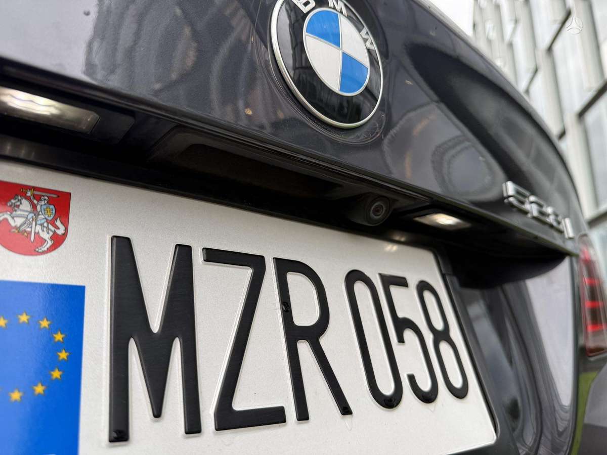 BMW 528, 2.0 l., Седан