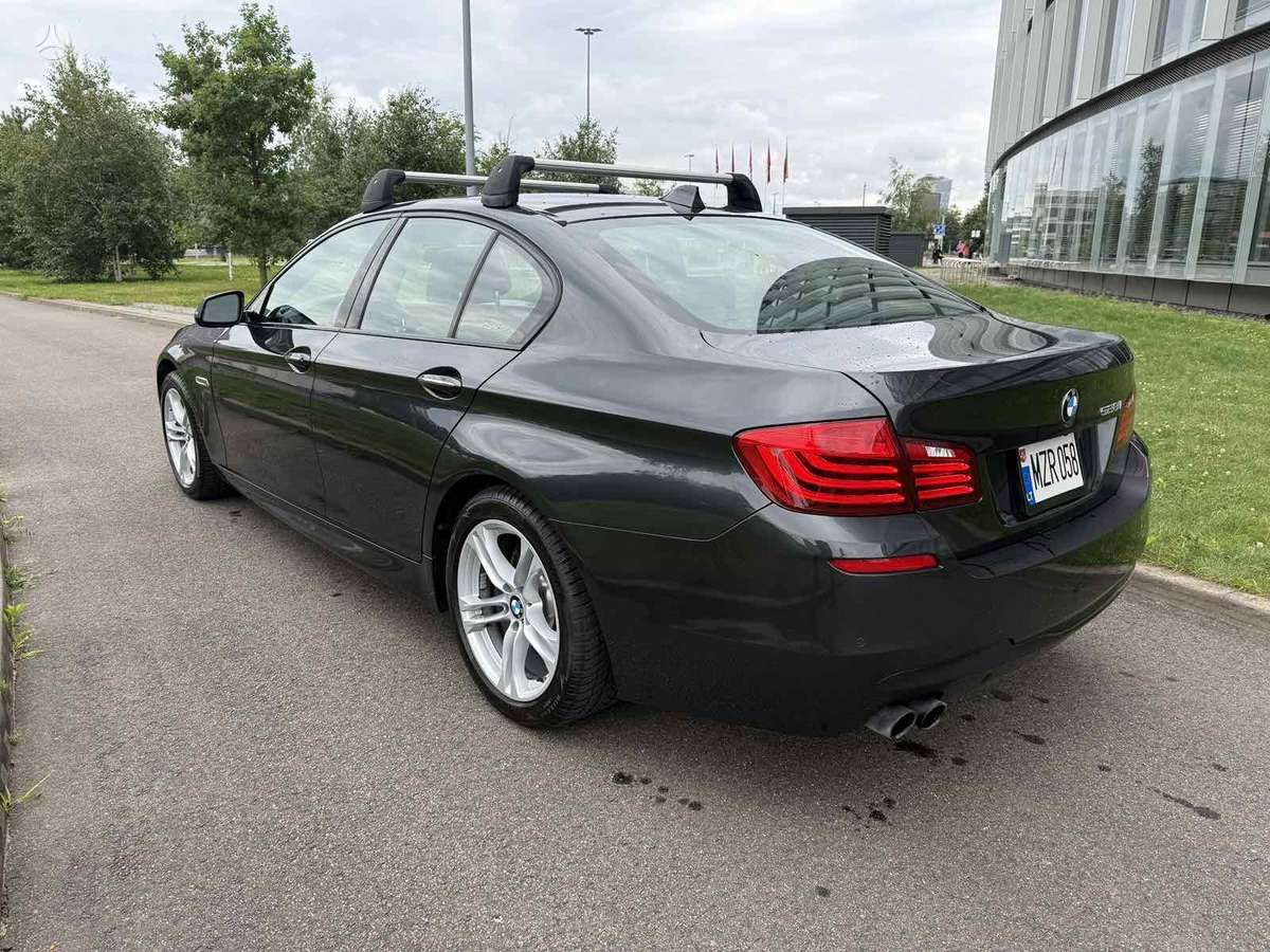 BMW 528, 2.0 l., Седан
