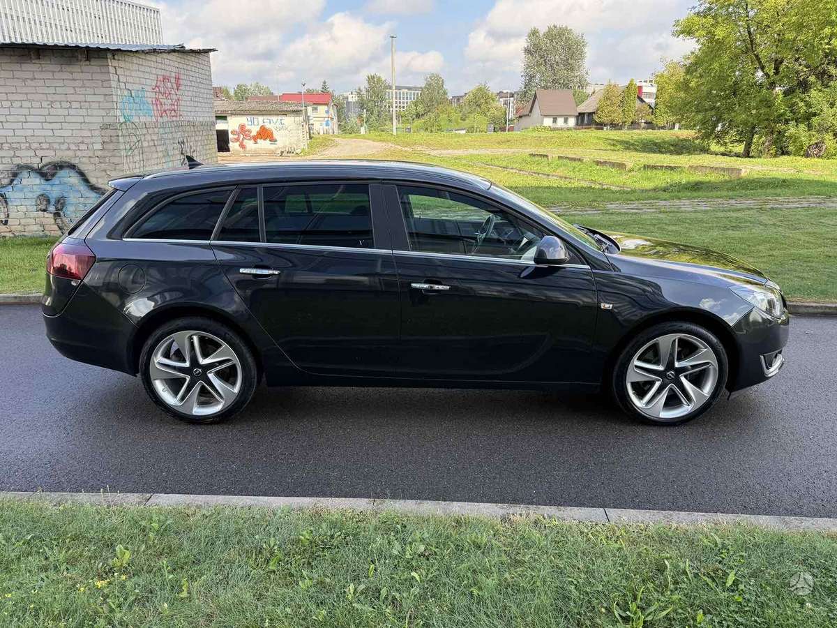 Opel Insignia, 2.0 l., Универсал