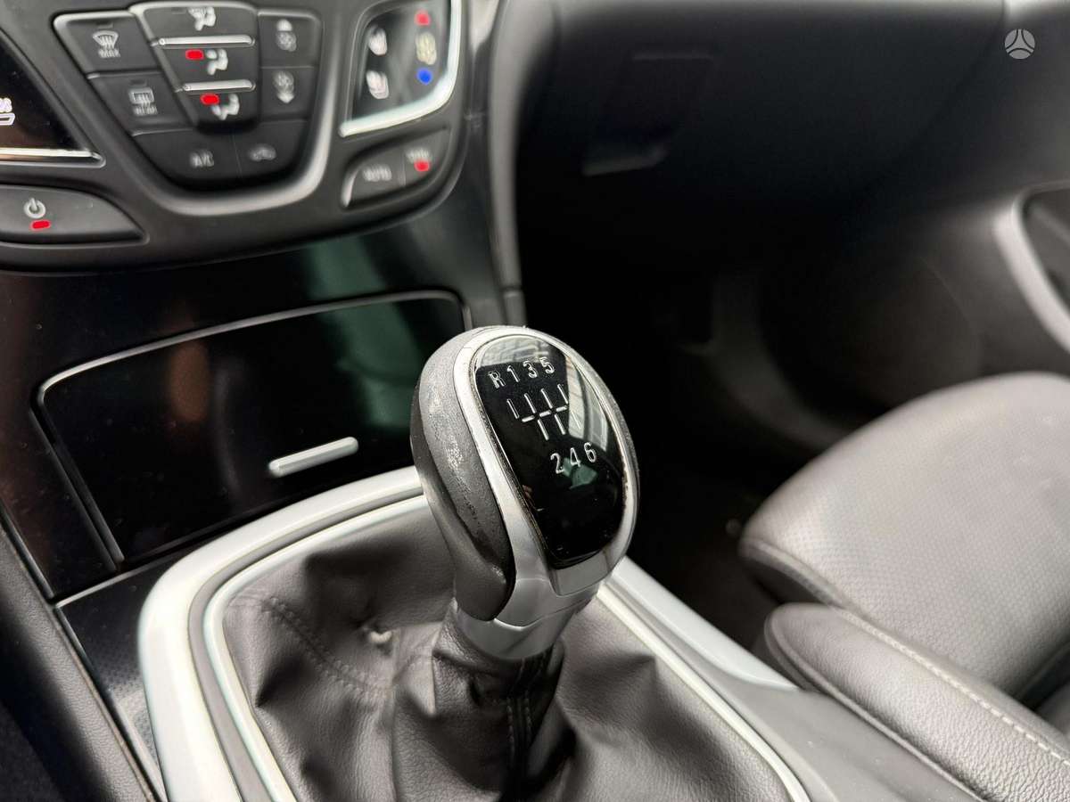 Opel Insignia, 2.0 l., Универсал