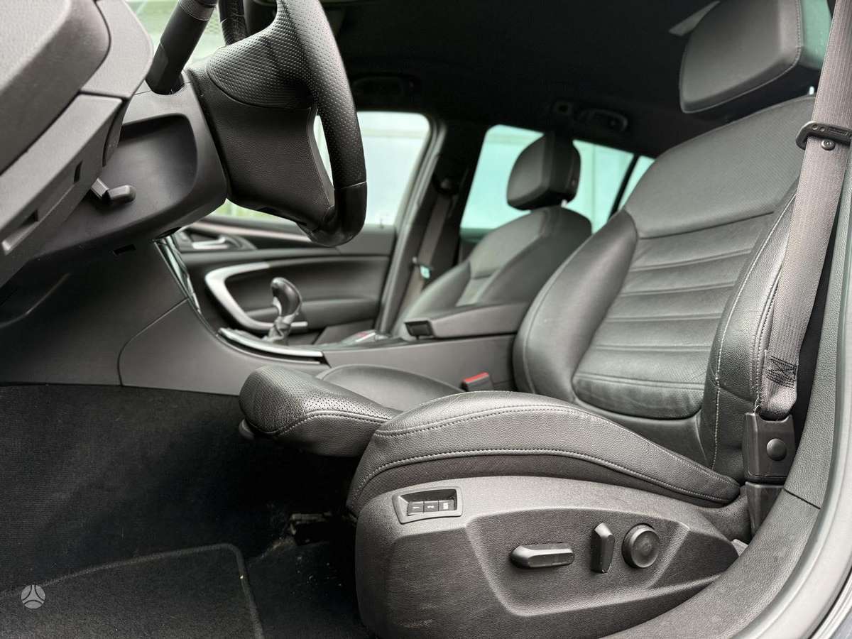 Opel Insignia, 2.0 l., Универсал