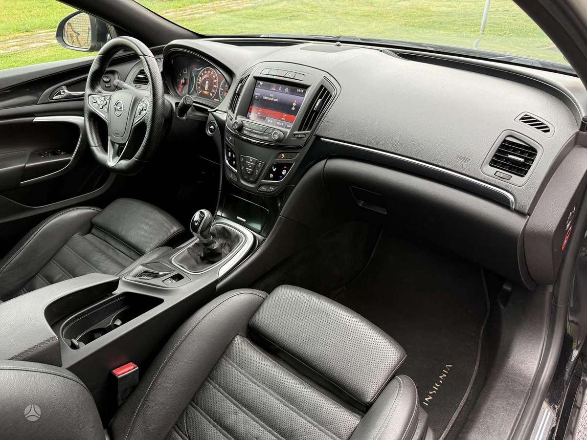 Opel Insignia, 2.0 l., Универсал