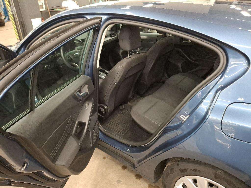 Ford Focus, 1.0 l., hatchback