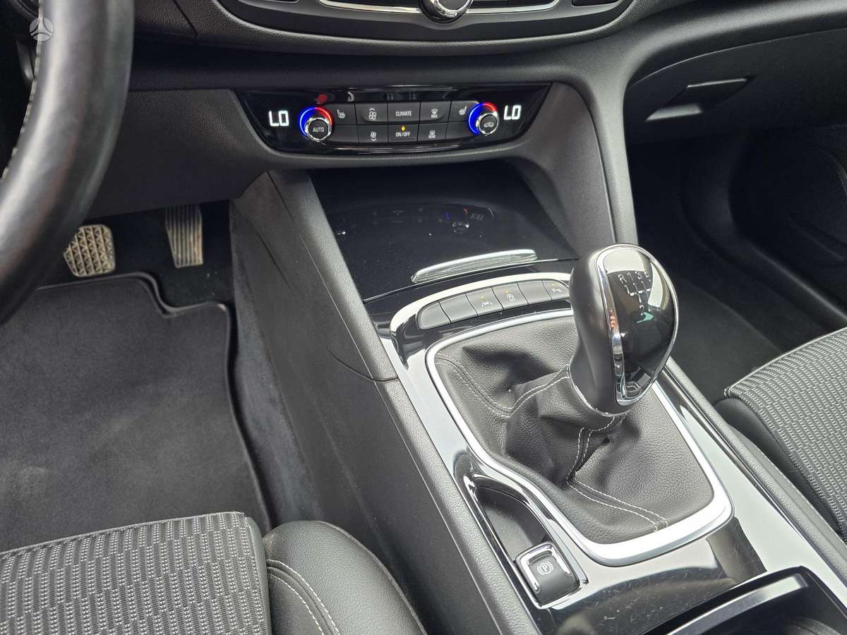 Opel Insignia, 2.0 l., Универсал