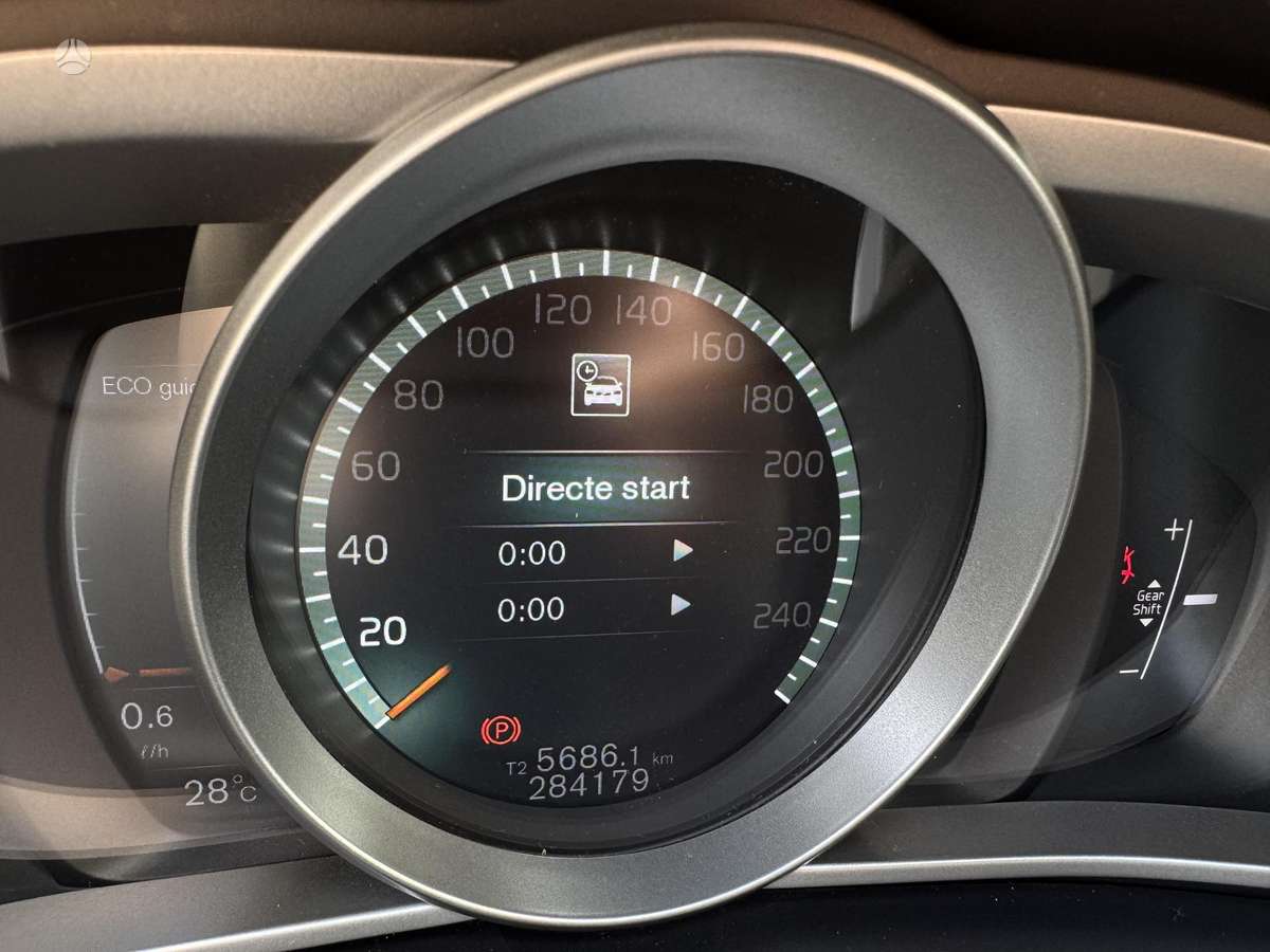 Volvo V40, 2.0 l., Хэтчбек