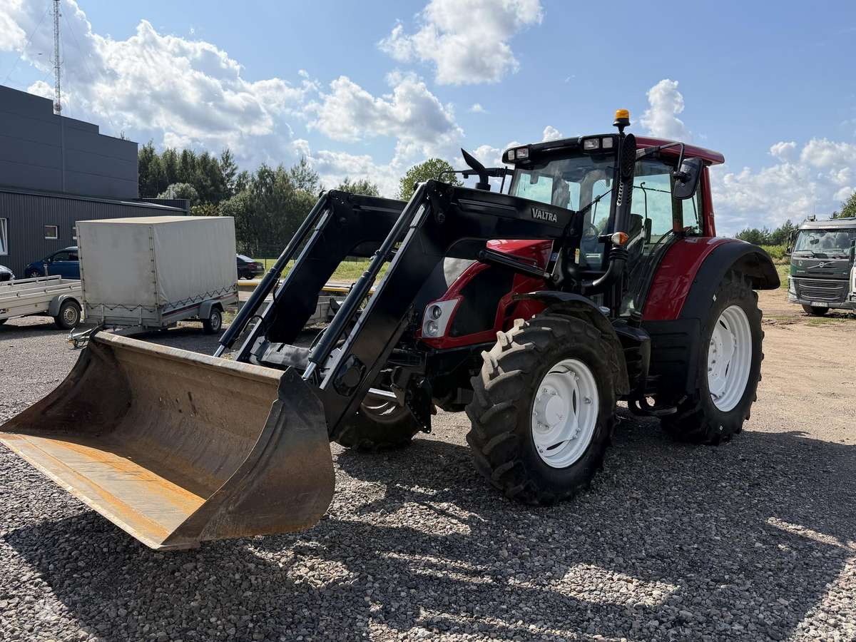 Valtra Valtra T143V, тракторы