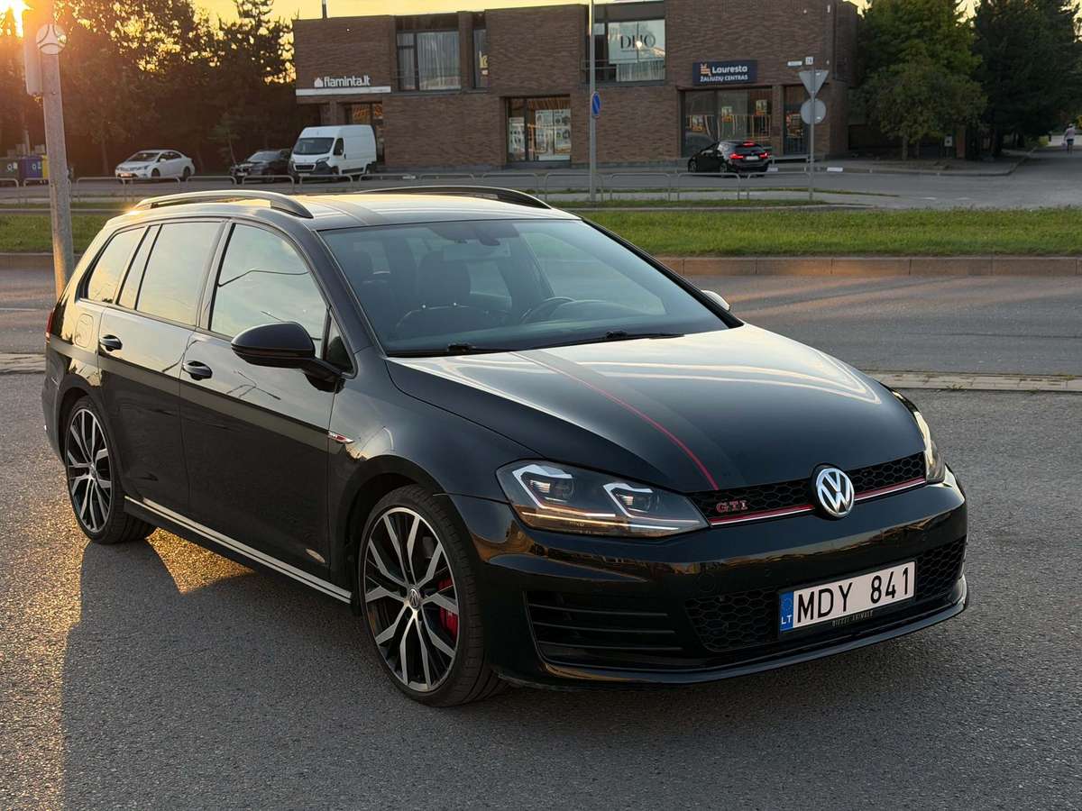 Volkswagen Golf, 1.8 l., Универсал