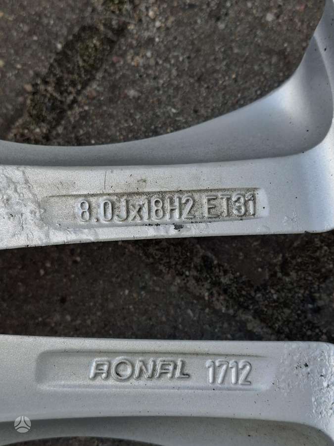 Audi, lengvojo lydinio, R18