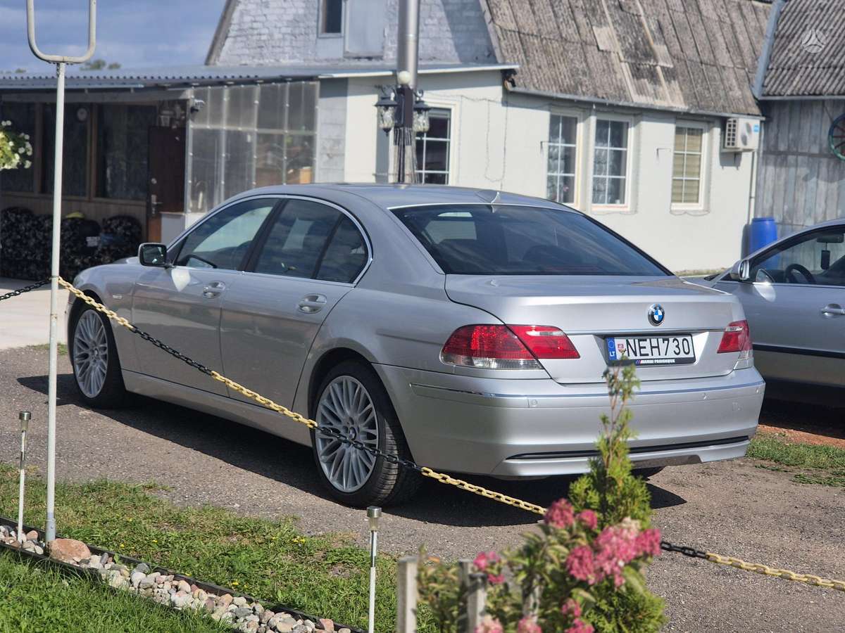 BMW 730, 3.0 l., Седан