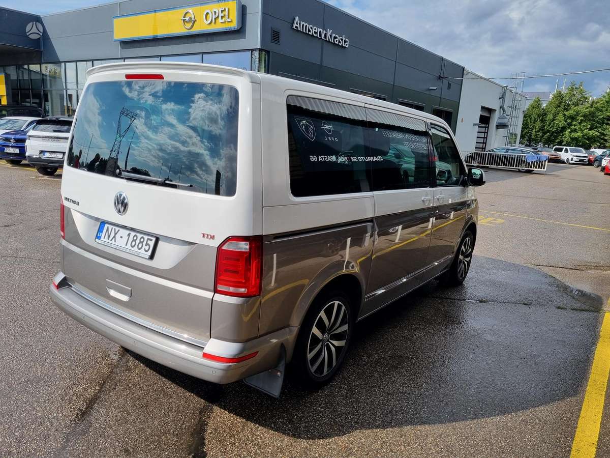 Volkswagen Multivan - 2