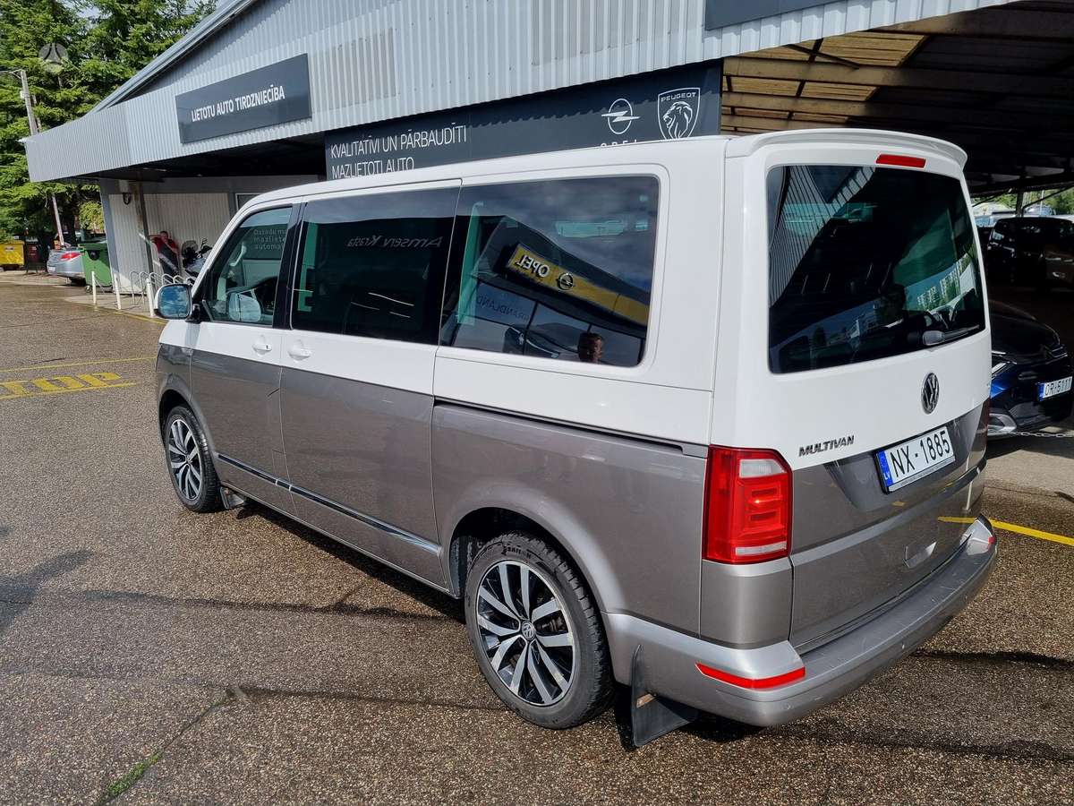 Volkswagen Multivan - 4
