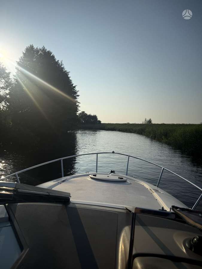 Regal 2665, yachts / cruisers