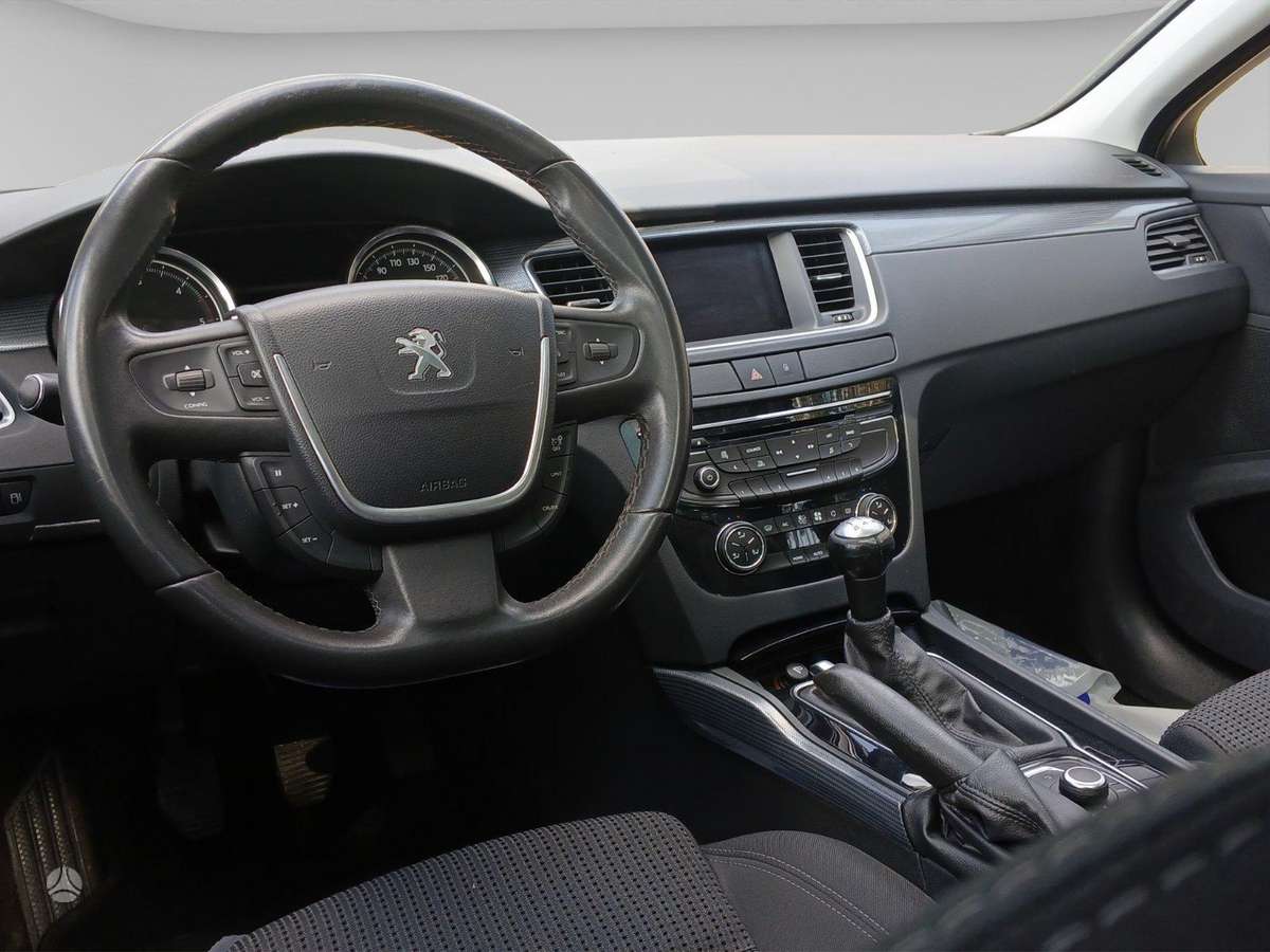Peugeot 5008, 1.6 l., Универсал