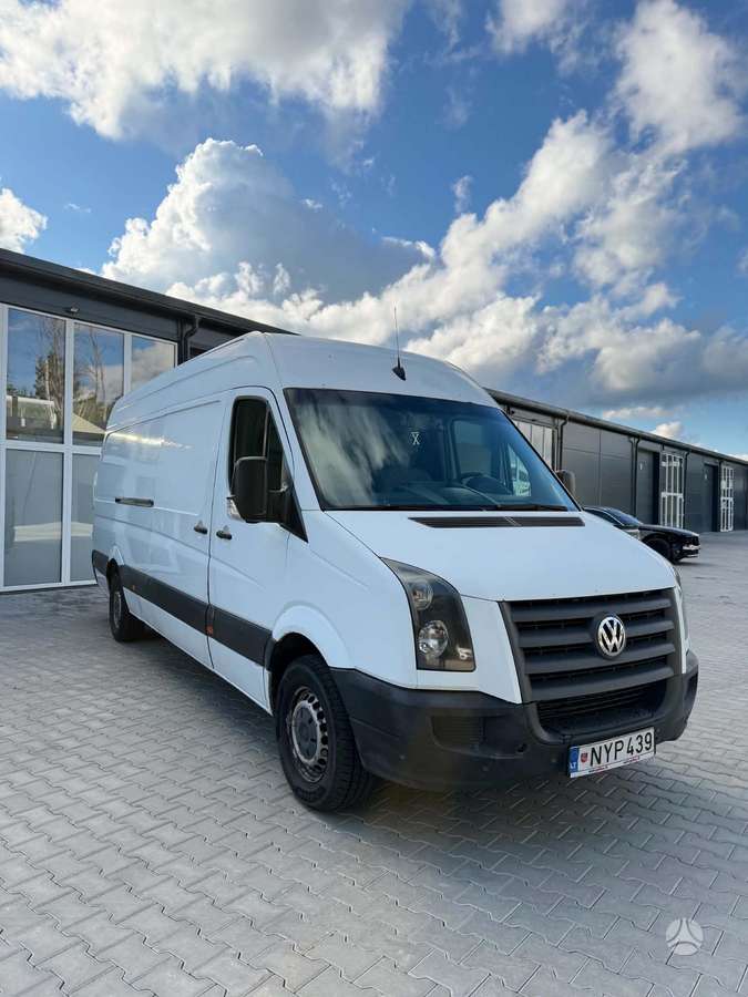 Volkswagen Crafter - 2