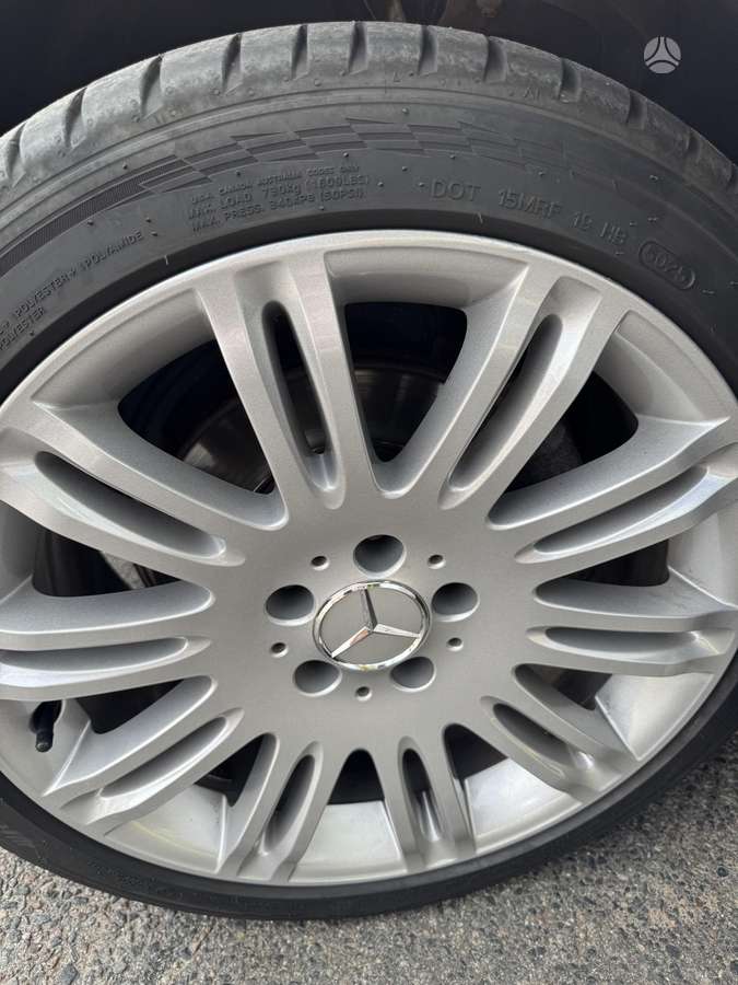 Mercedes-Benz E220, 2.2 l., Седан
