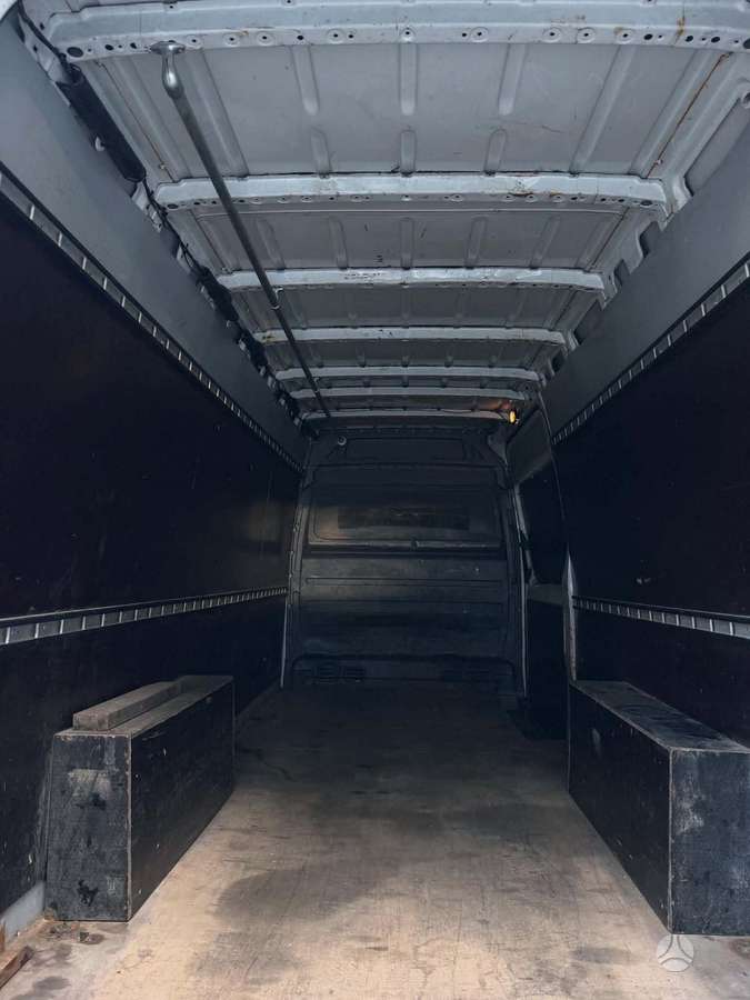 Volkswagen Crafter - 7
