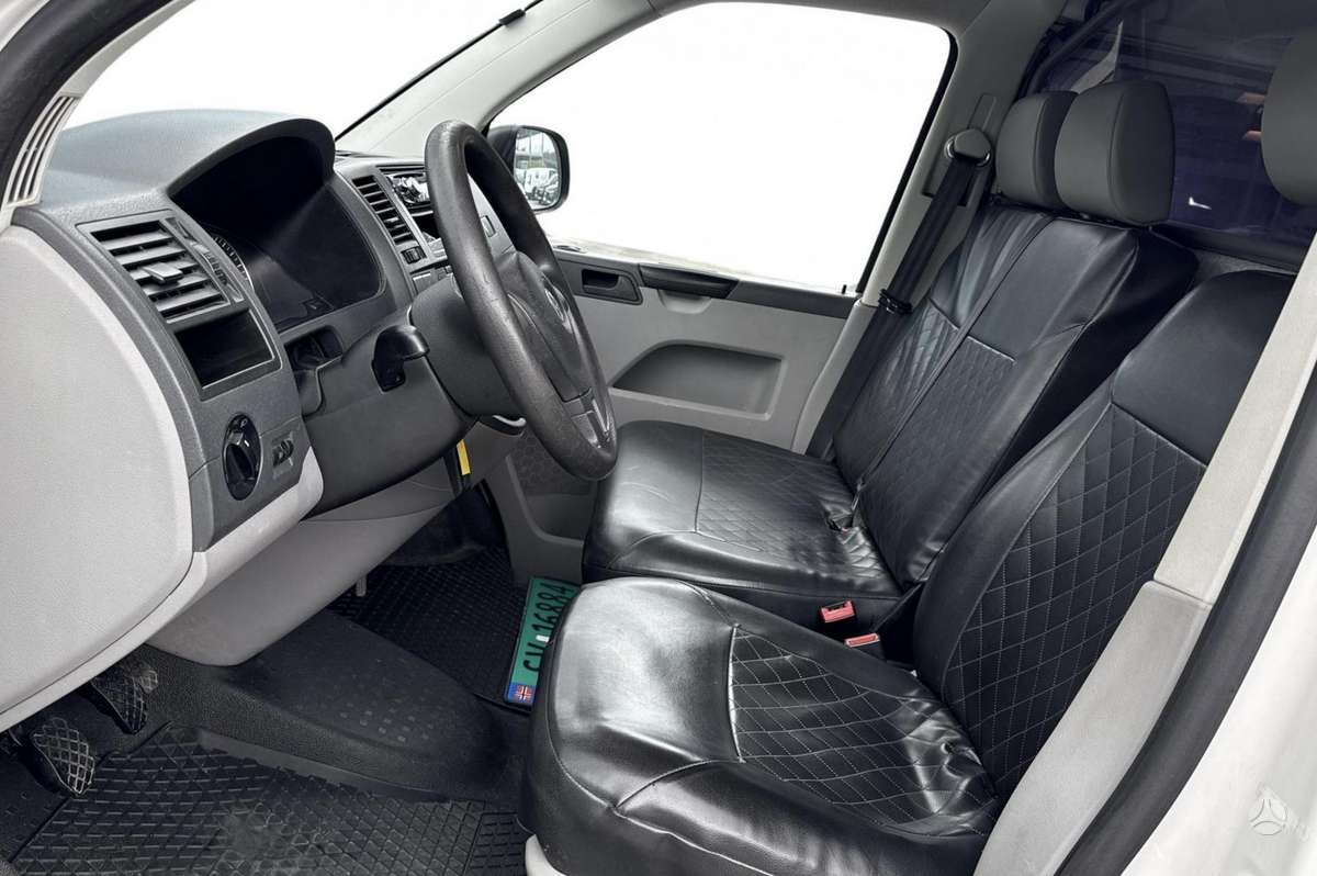 Volkswagen Transporter - 9