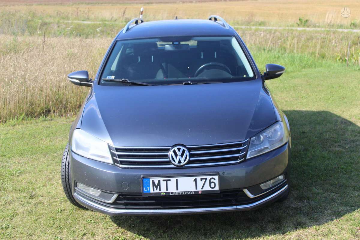 Volkswagen Passat - 2