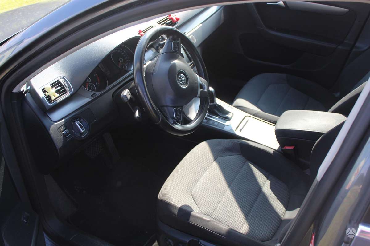 Volkswagen Passat, 1.6 l., Универсал