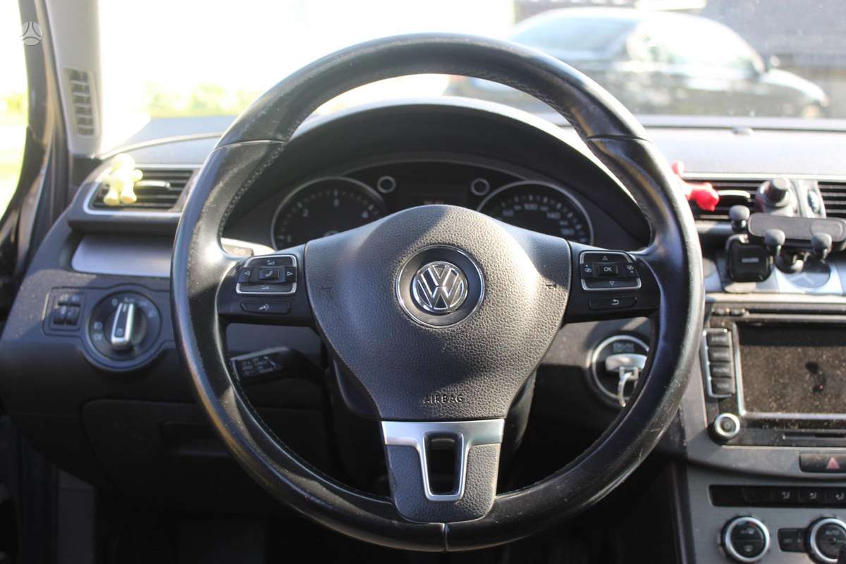 Volkswagen Passat, 1.6 l., Универсал