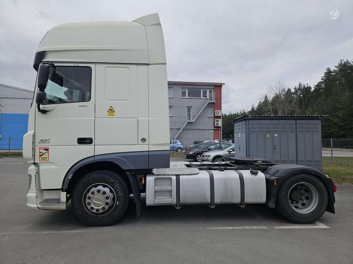 DAF XF 460 FT, double sleeper