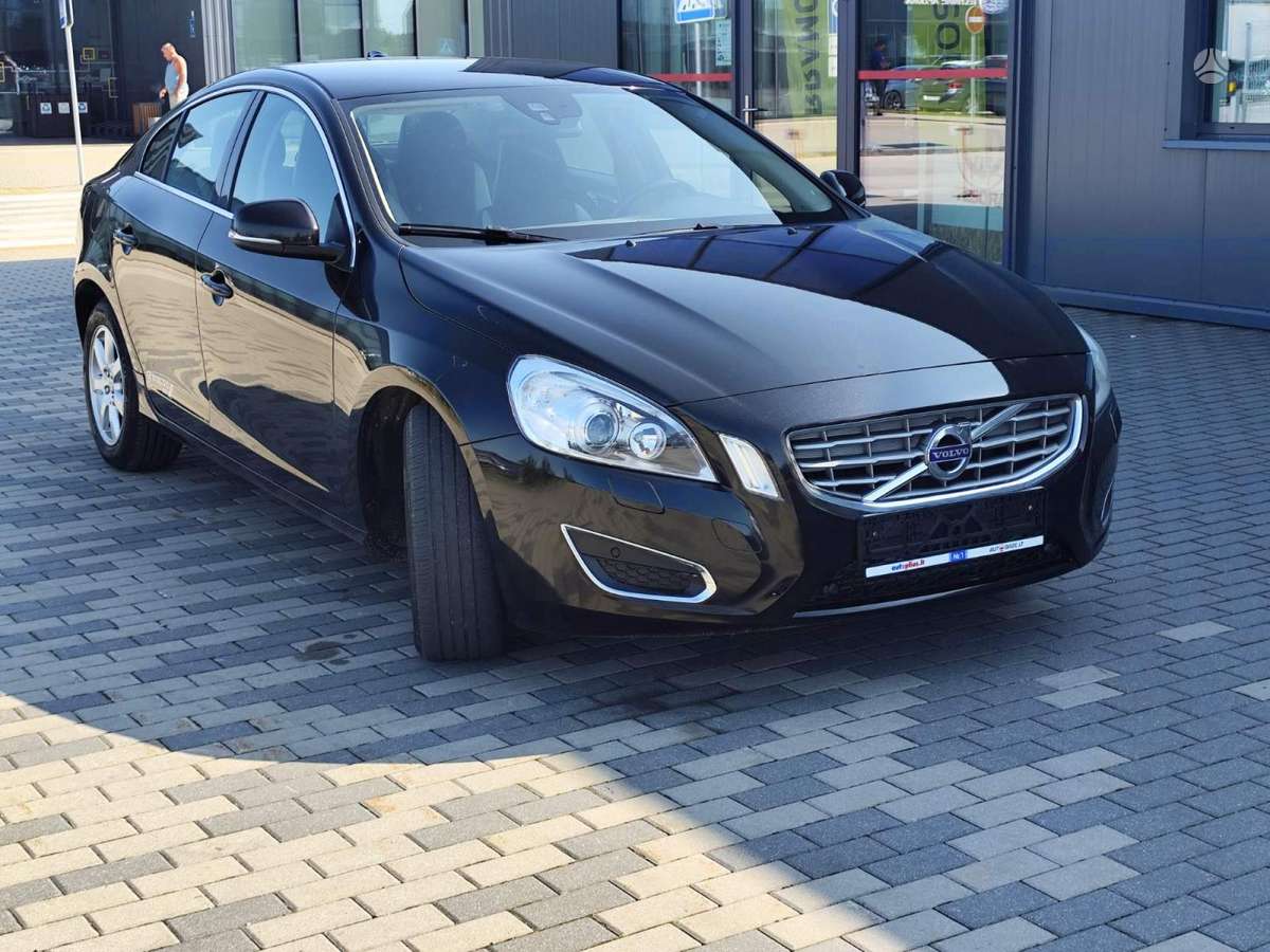 Volvo S60 - 4