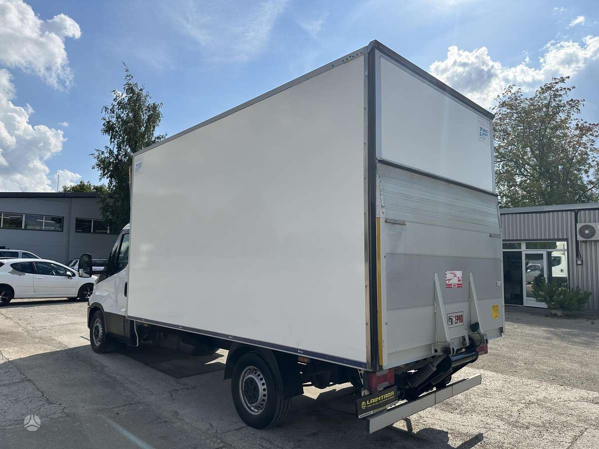 Iveco Daily, 2.3 l., komercinis