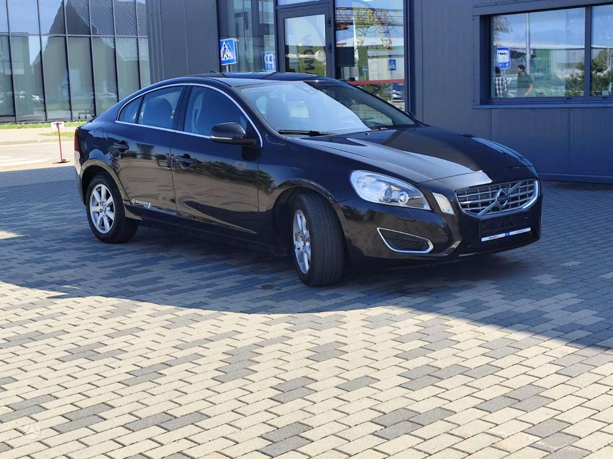 Volvo S60 - 9