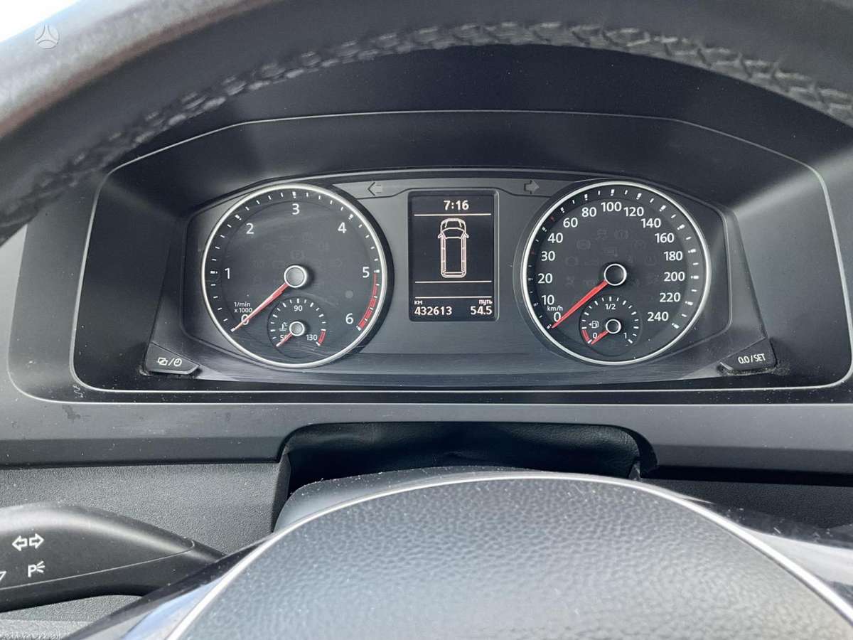 Volkswagen Multivan, 2.0 l., Минивэн