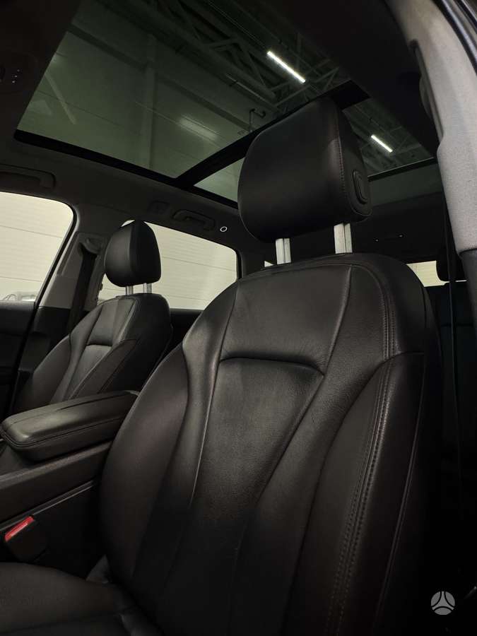 Audi Q7, 3.0 l., off-road / crossover