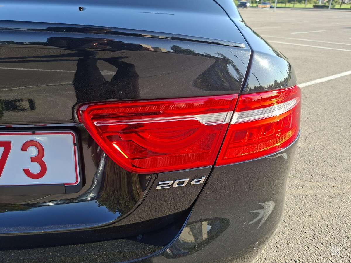 Jaguar XE, 2.0 l., Седан