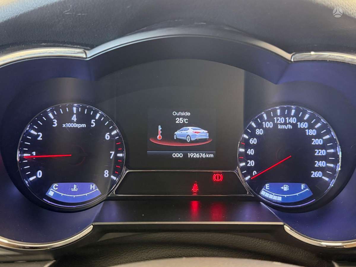 Kia Optima, 2.0 l., Седан