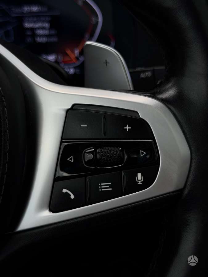 BMW X5, 4.4 l., off-road / crossover