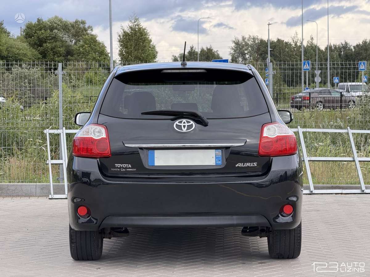 Toyota Auris, 1.4 l., hatchback