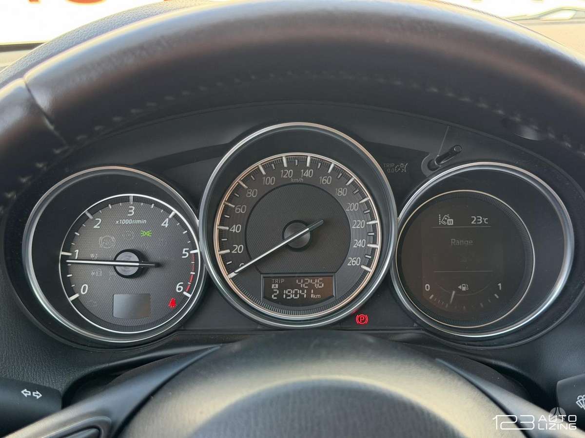 Mazda CX-5, 2.2 l., Внедорожник / Кроссовер