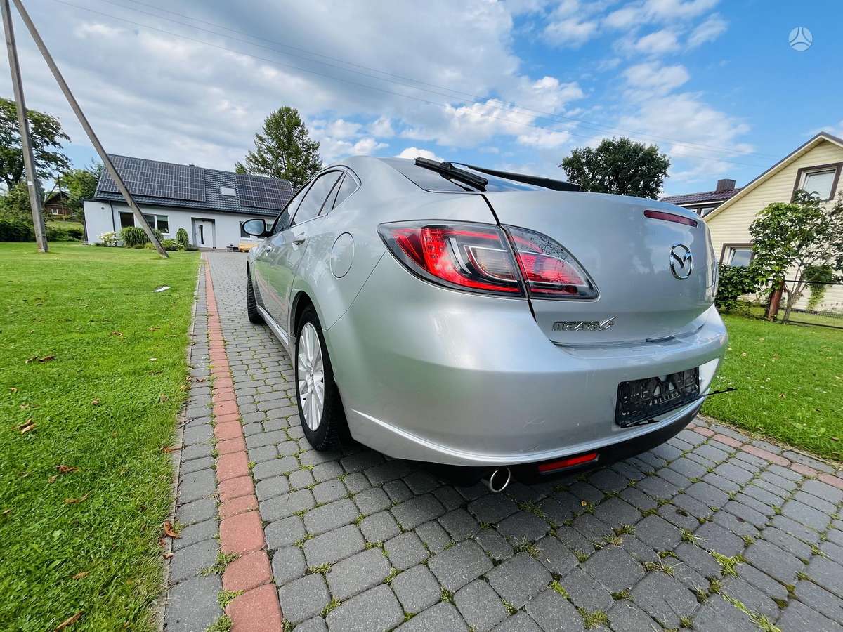 Mazda 6, 2.0 l., Хэтчбек