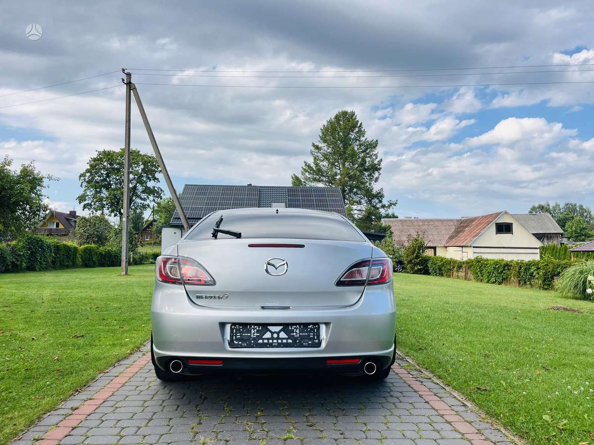 Mazda 6, 2.0 l., Хэтчбек