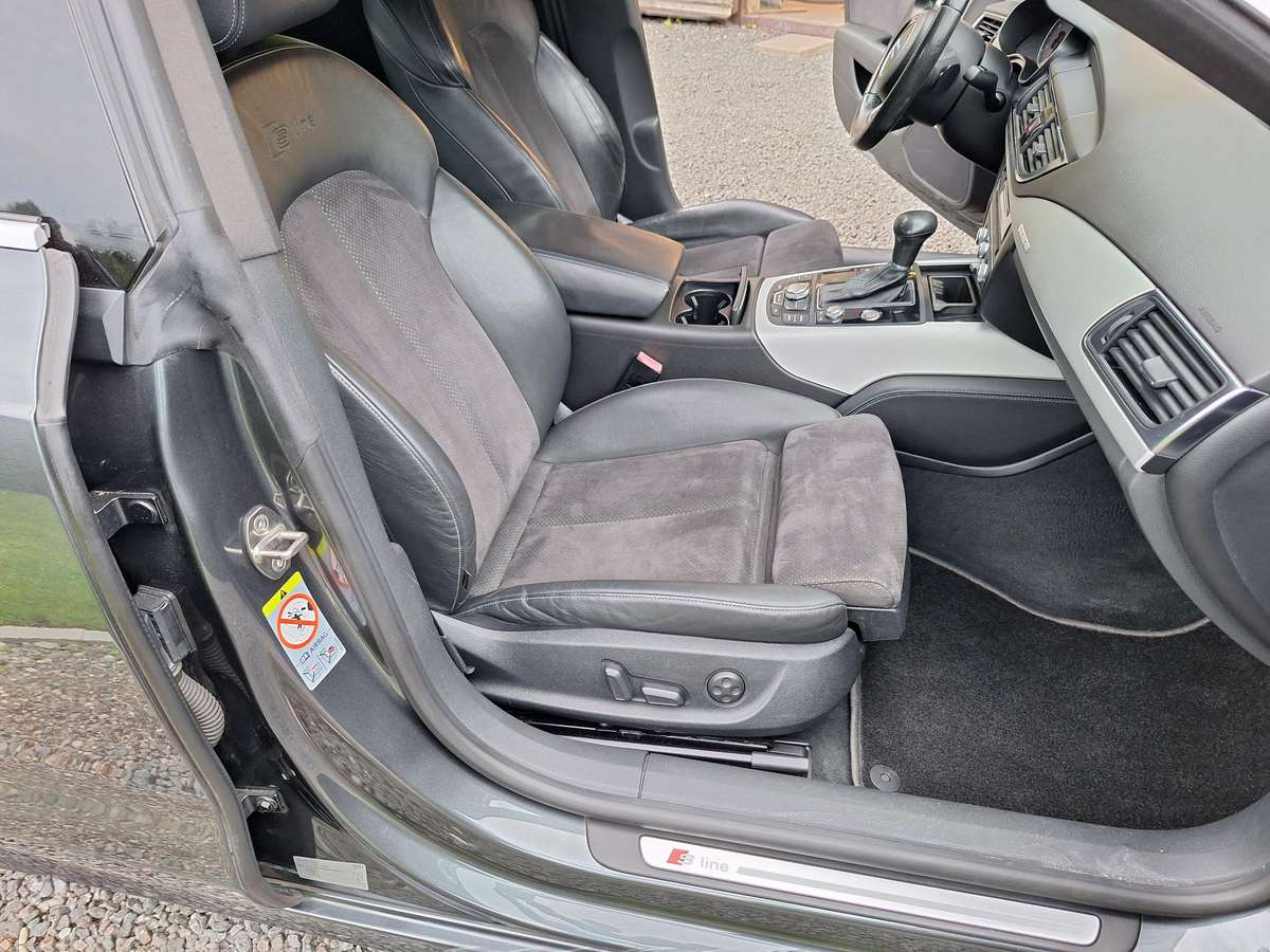 Audi A7, 3.0 l., Седан
