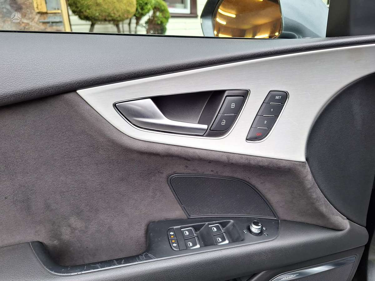 Audi A7, 3.0 l., Седан