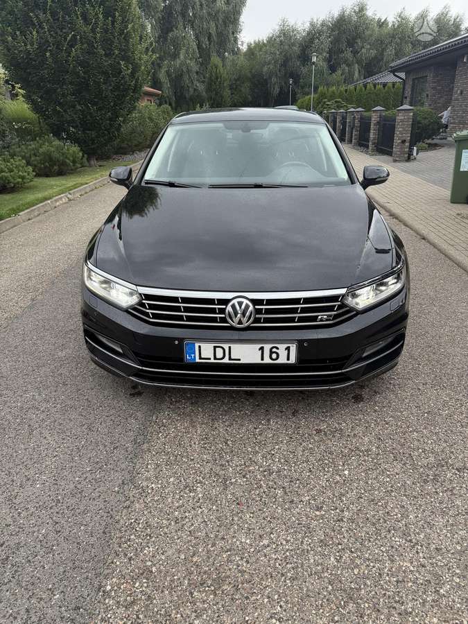 Volkswagen Passat - 2
