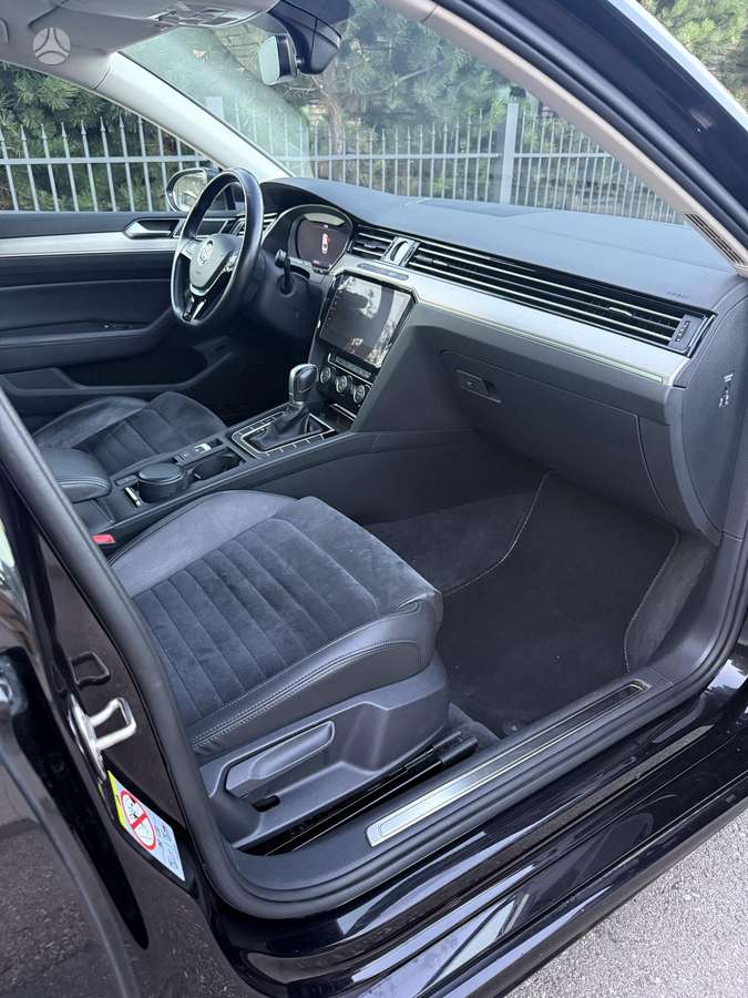 Volkswagen Passat - 7