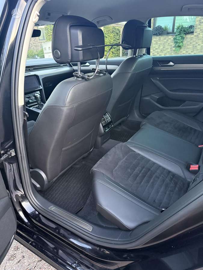 Volkswagen Passat - 10