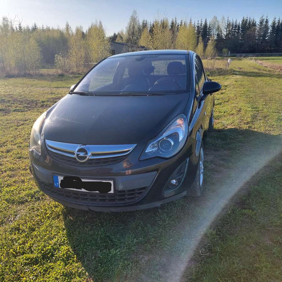 Opel Corsa, 1.3 l., Хэтчбек