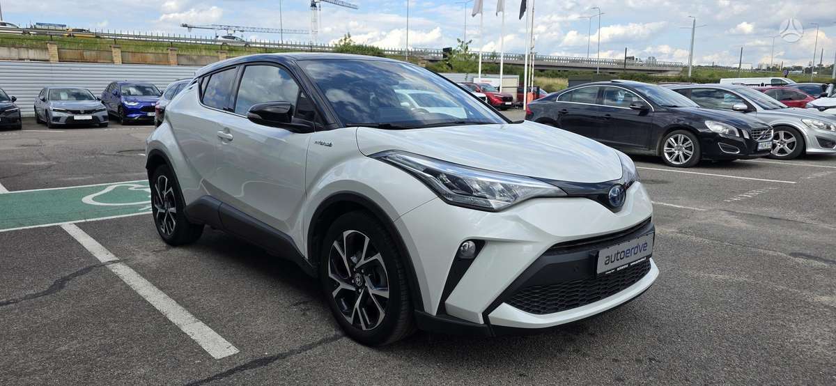 Toyota C-HR - 3