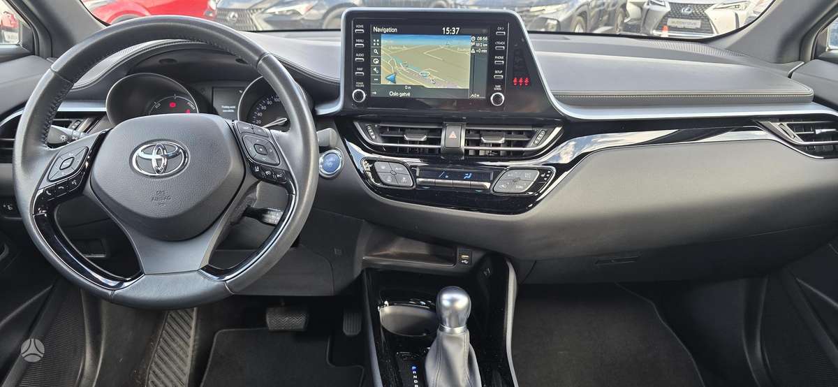 Toyota C-HR - 7