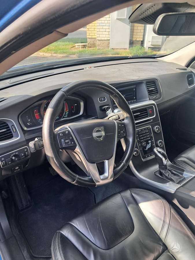 Volvo V60, 1.6 l., Универсал