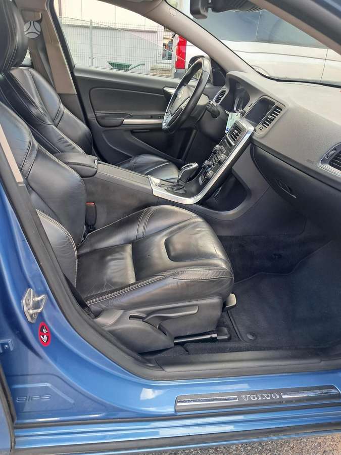 Volvo V60, 1.6 l., Универсал
